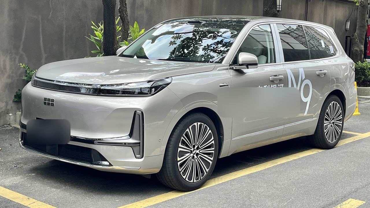 Русификация Geely Galaxy M9 в Вологде