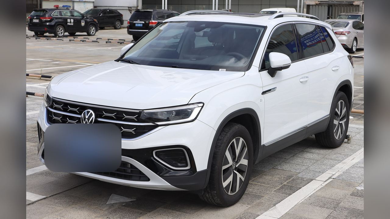 Русификация Volkswagen Tayron в Вологде