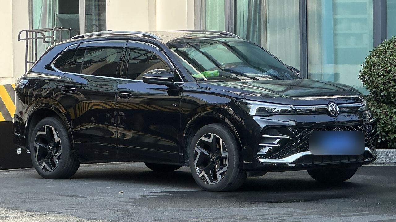 Русификация Volkswagen Tiguan L Pro в Вологде
